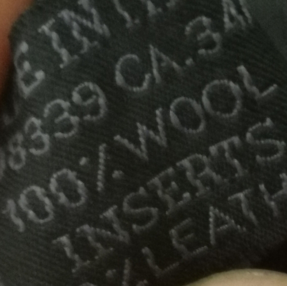 PRADA 100 %WOOL WOMEN'S LONG COAT. - Picture 10 of 16